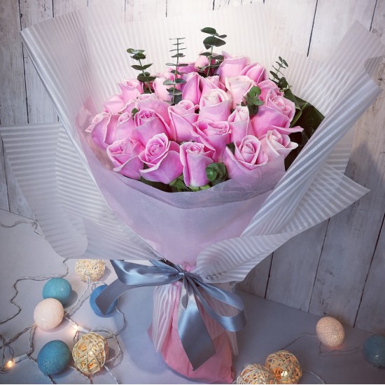 The Pink Rose Bouquet