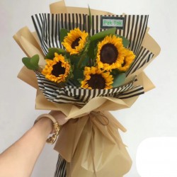 5pcs Sun Flowers Bouquet