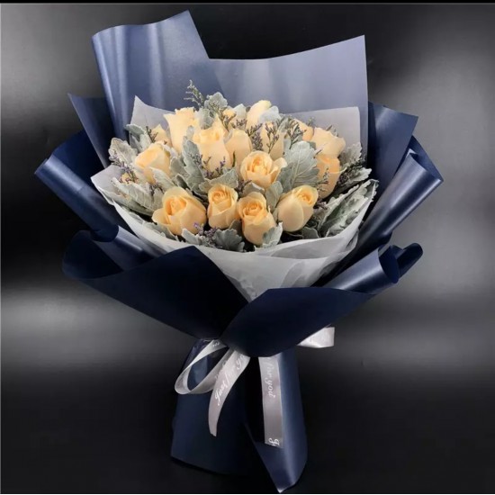 24 Pcs Roses Bouquet