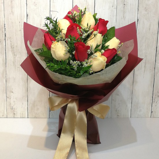 2 Tones Roses Bouquet